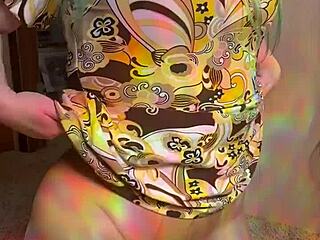 joan day in see through leggings flaunting her curvy figure