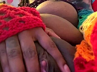 homemade amateur wap ebony cums easy squirt solo then dildo