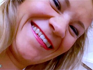 Lydie deepthroats and anal fucks