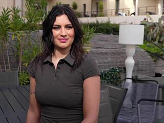 Laury Enjoys Scene with Two European Partners