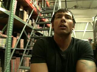 scarlet uses big boobs to seduce men on bed