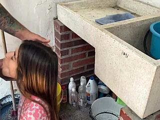 La Cachonda De Mi Hermanastra Quiere Que Me La Folle Mientras Lava Su Ropa Historia Completa