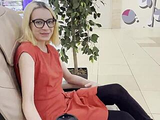 Risky Rough Sex With Random Girl At The Public Toilet For Money