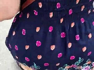 Fat Mature Blonde Flashing Ass Outdoor Public