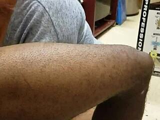 I receive intense blowjob from coworker at work