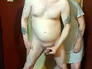 Girlfriend Kelly Humiliates Me Naked On Cam While Blindfolded!