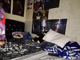 pretty college girlfriend with big ass fucked hard