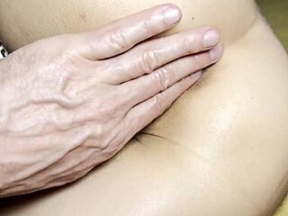 does step sister love anal sex with creampie?