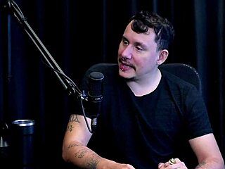 Tiago Oliveira's Encounter with Hot Santa and Trans Fetish