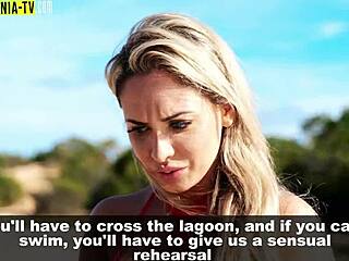 the blonde got so wet with desire 😏