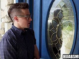 Virgin muslim teen 18+ deflowered by stepdads buddy with sucking big cock dad girl father in law monster cock uncle fucking arab sex