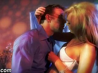 why did busted teen 18+ get humped like that?