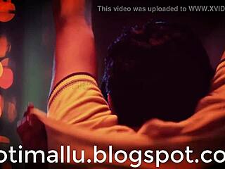 midnight romance with that sexy indian aunty