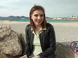 i see martina coquine sexy get assfucked by two guys