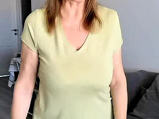 Mature Cougar Gives Sex Lesson And Jerk Off Instructions In Lingerie