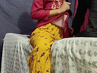 indian aunty fucked by boy in panties