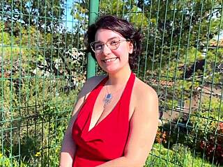 Mizaki jeune coquine partante pour la baise