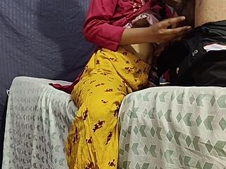 indian aunty fucked by boy in panties