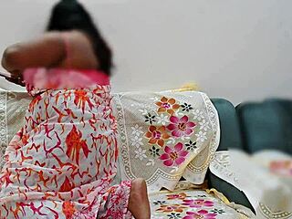 Desi Bhabhi Suma Seduces With Big Boobs