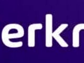 rocky and ember in bath licking