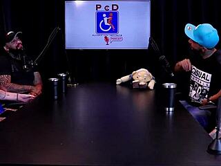 Wow, They Made A Video Peeing Hand In Hand, Squirted Wildly, Entered Porn For Love Of Sex Without Jealousy!