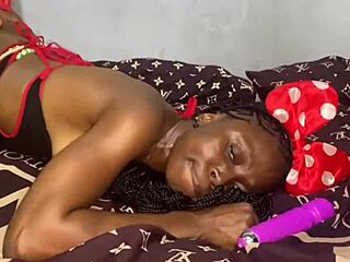 This baddie moans real good damn full video on red 😍