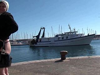 I feel so aroused watching hot bitch Caro expose herself publicly before intense hardcore fucking