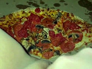 uh saudi arabian snowwhite in los angeles does kinky fetish masturbation with food like pizza chocolate ice cream fruits