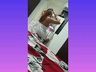 Amateur wife with brown eyes gives interracial blowjob after chatting about world craziness