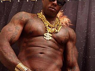 Hallelujah Johnson, the African king, receives intense BBC worship from a eager brunette admirer.