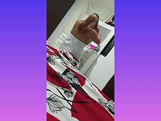 Amateur wife with brown eyes gives interracial blowjob after chatting about world craziness