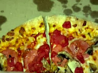 uh saudi arabian snowwhite in los angeles does kinky fetish masturbation with food like pizza chocolate ice cream fruits