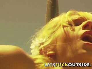 i wanna fuck outside, like this country couple banging in public with that monster cock