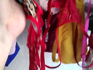 i uh, meu marido brincando com minhas calcinhas e batendo punheta pra mim na hora que sair pra fazer um job com seguidor, ya know?