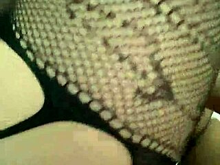 Big Ass Mature Woman In Lingerie Wants Cum