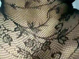 Big Ass Mature Woman In Lingerie Wants Cum