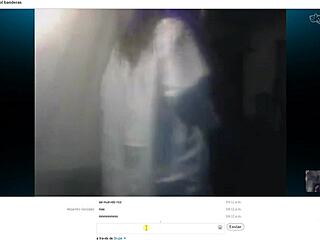 Carol Banderas shines as beautiful Mexican in engaging webcam chat session