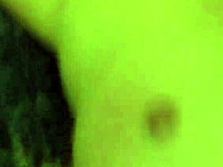 Milf gets squirting orgasm on big cock