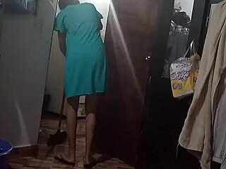 hey this 45 year-old milf gets fucked with multiple cumshots 😏