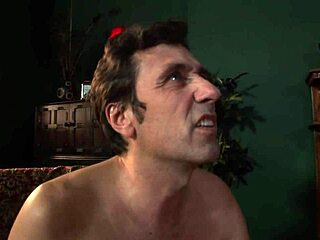 Gabriela Glazer Slut Hole Gaped Wide In Intense Anal Fingering Session