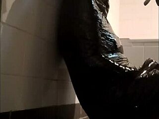 Sophie La Larve Slave Ultima Mummification and Blowjob