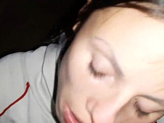 neighbor thanks with grapes in russian homemade video