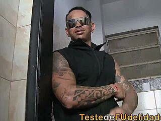 Hey, is this hot Brazilian teen losing her anal virginity in amateur action?