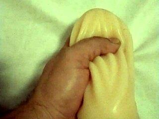 oh man, this magic mushroom toy is huge... wanna see me try it first time?