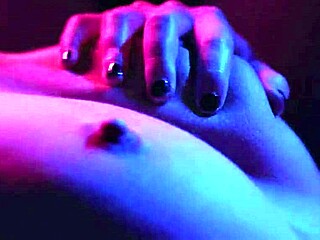 New milf friend brings lots of fun - nicole doshi slimthick vicc