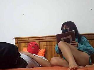 My husband sucks at fucking me after work so I masturbate like a slut with toys 😩