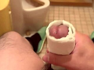 Oh Wow, Japanese Amateur Solo Masturbation With Sexy Asian Twists And Intense Pleasure Peaks!