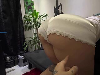 My curvy bbw friend surprised me with early christmas doggystyle quickie in homemade pov