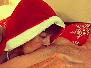 Granny Carmen Claus Delivers Classic Cocksucking In Christmas Costume