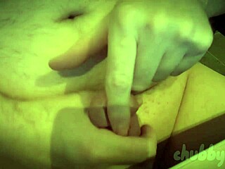 Chubbykaot Enjoys A Risky Solo Session At The Office During Work Hours